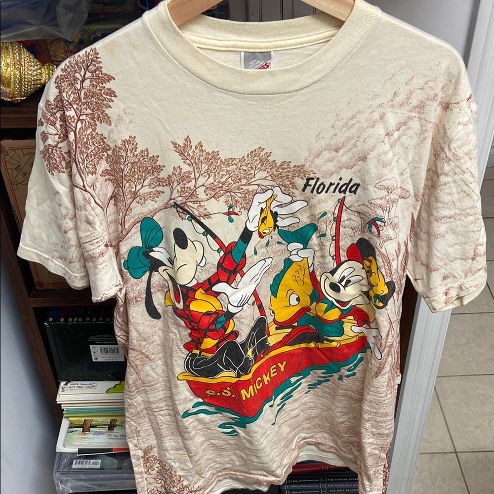 Disney Cream All Over Nature Design S.S. Micky & Goofy Fishing Cotton Tee